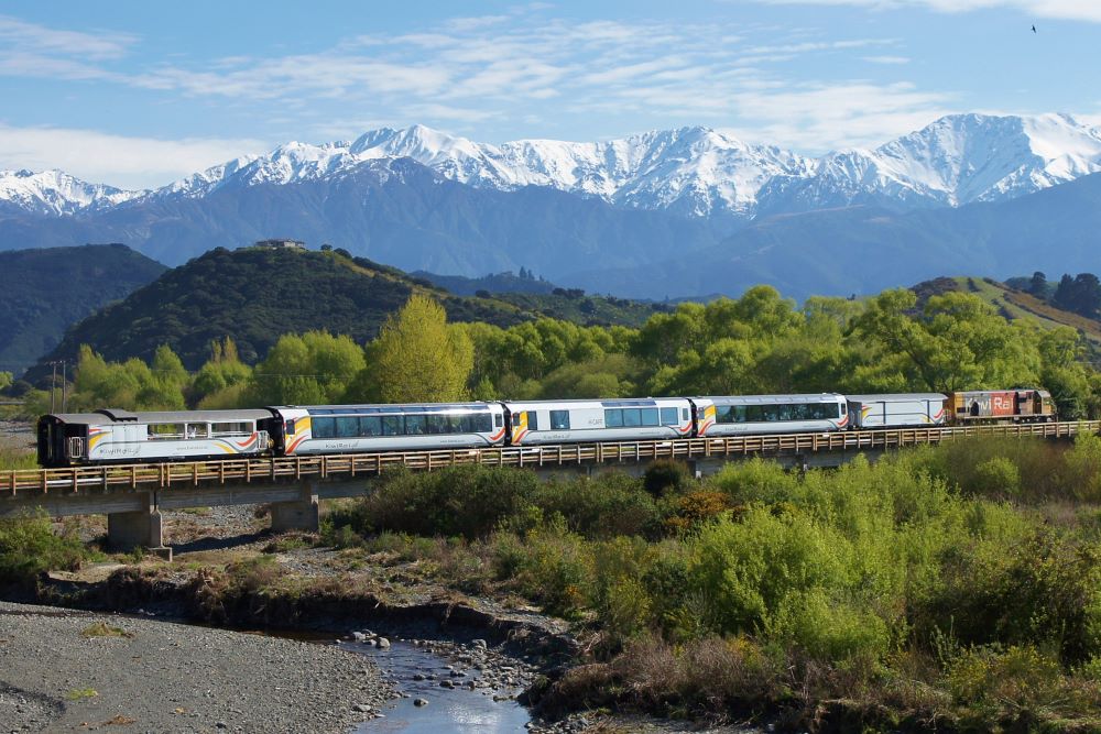 Signature Rail, Cruise and Coach | RAC WA