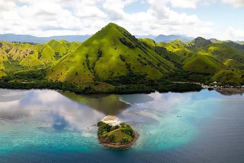 Volcanic landscape showing a reflection in the ocean