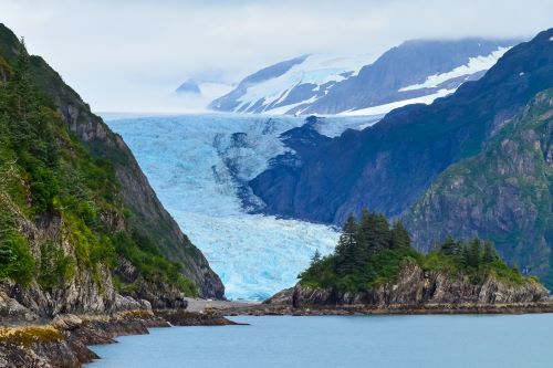 Glaciers in Alaska on a gloomy day